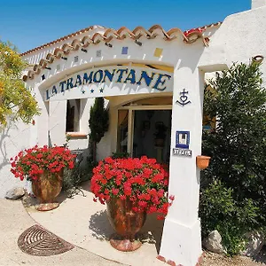 https://la-tramontane-saintes-maries-de-la-mer.fr-provencehotel.com